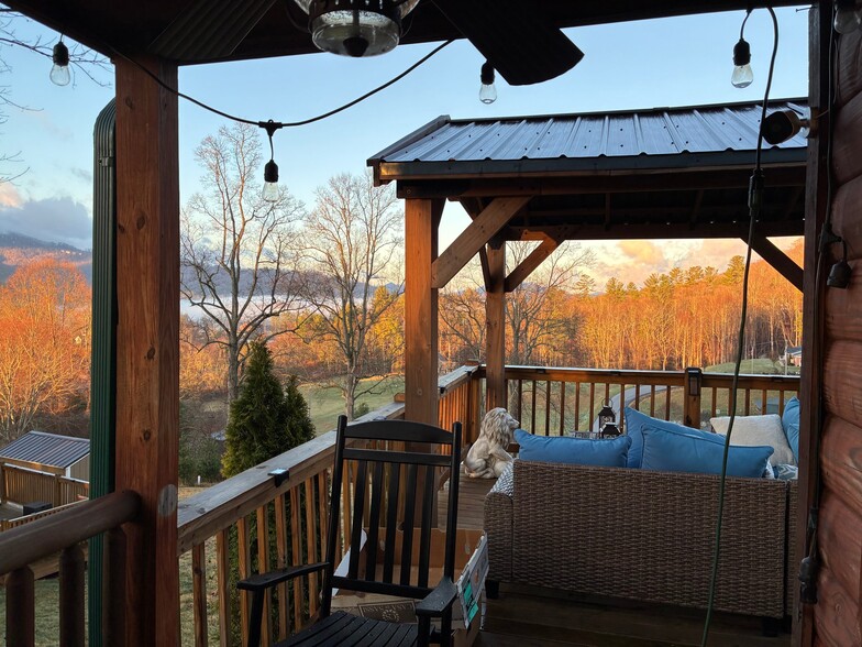 Building Photo - 111 Sunrise Ln