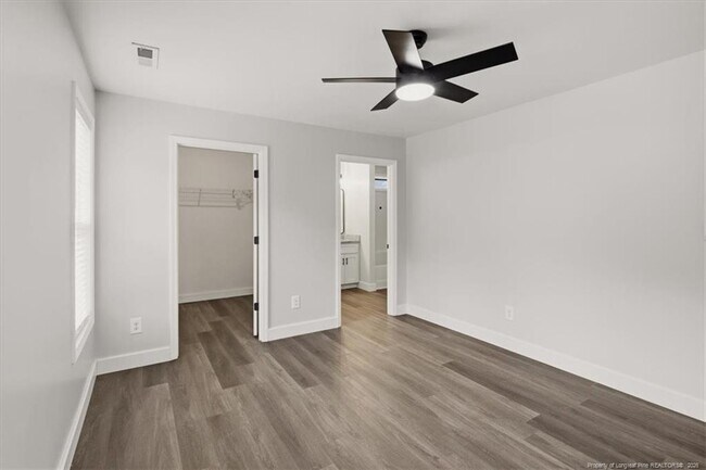 Building Photo - 170 Starlight Dr