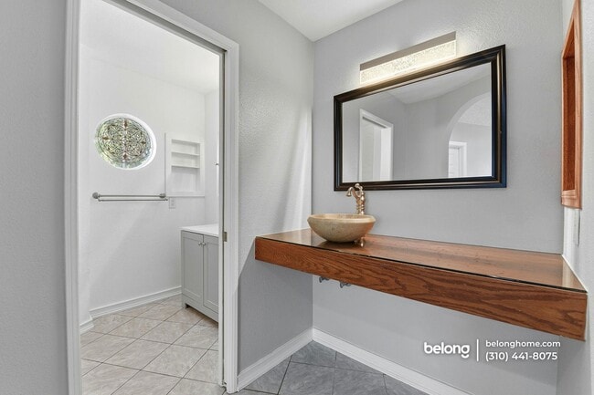 Building Photo - 44648 17th St E