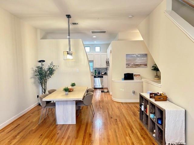 Building Photo - 2710 Hullsmith Dr