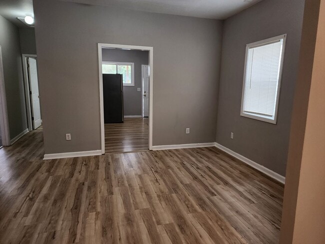 Building Photo - Downtown Wilmington Home, 3 Bedrooms | 1 Bathroom, $1,750/month | Move-in Ready