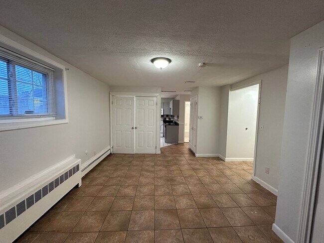 Building Photo - 32 Annese Rd