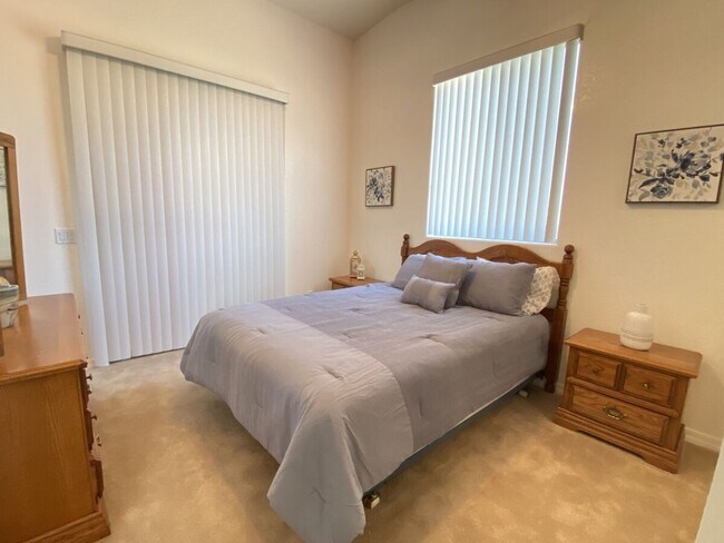 Building Photo - 2237 San Juan Dr