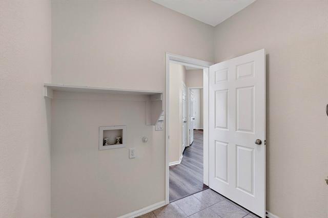 Building Photo - 7028 Alcala