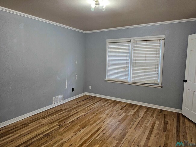 Building Photo - 2305 North Dr