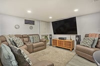 Building Photo - 79 Pehle Ave