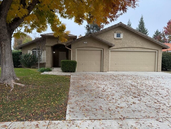 Primary Photo - 1281 Howard St