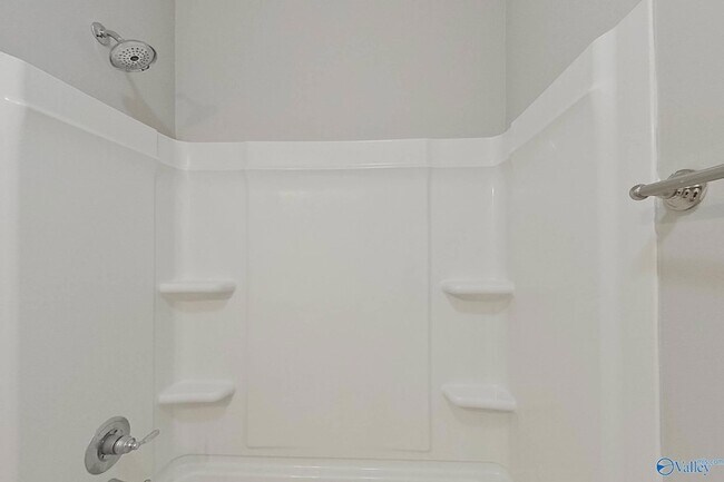 Building Photo - 344 White Oak Cir