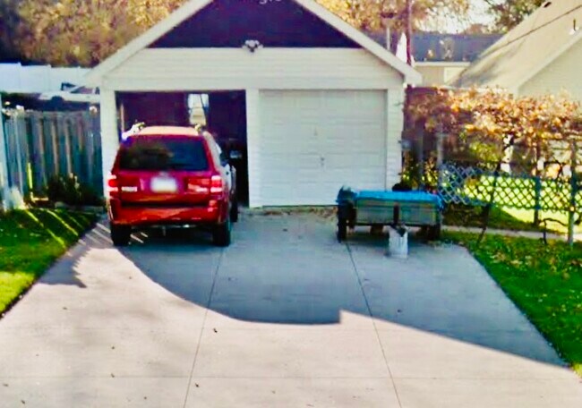 Building Photo - 3337 W 26th St