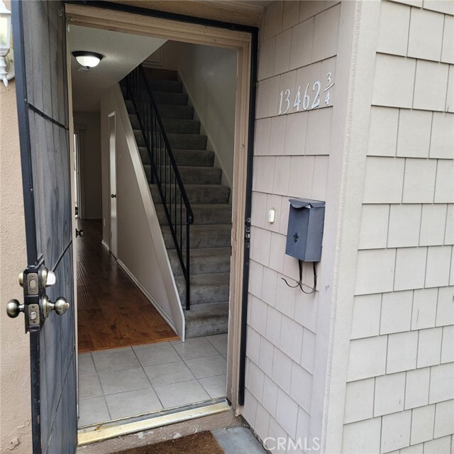Building Photo - 13462 Village Dr