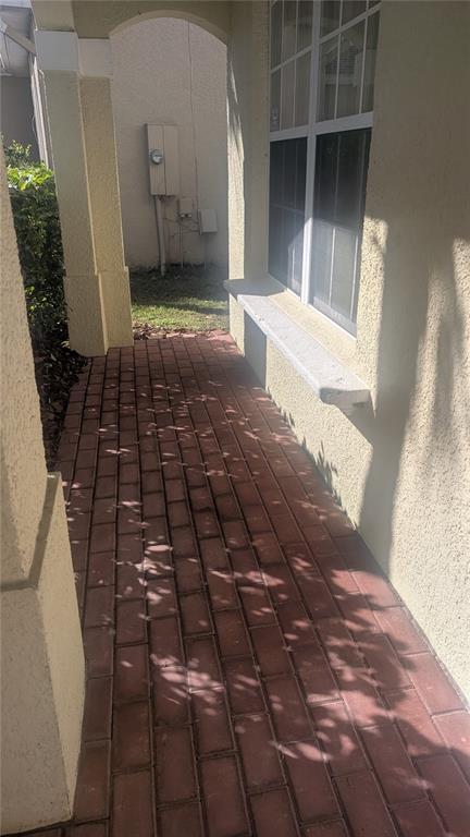 Building Photo - 840 Lake Biscayne Way