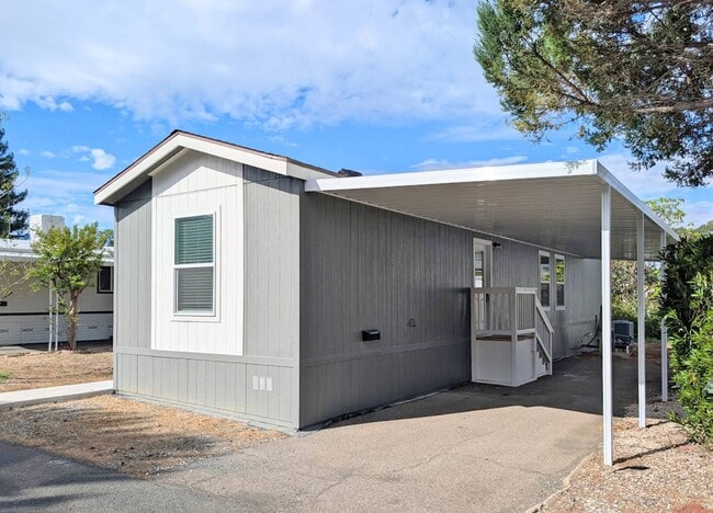 Building Photo - 400 Sulphur Bank Dr