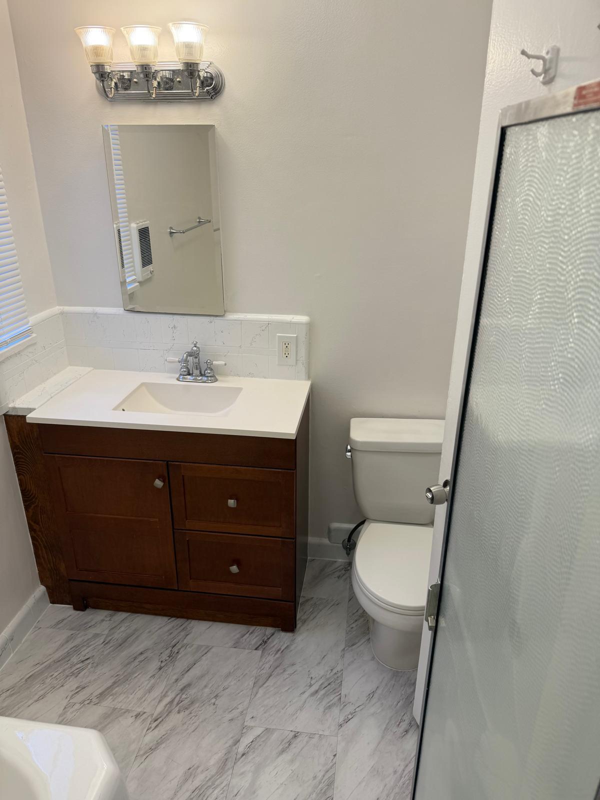 Bathroom - 1114 N Sweetzer Ave