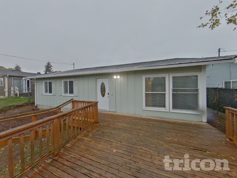 Building Photo - 4121 21st Ave SW