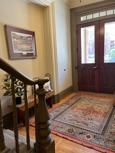 Foyer to building - 1134 Locust St
