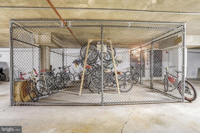 Building Photo - 560 N Street SW Unit UNIT N409