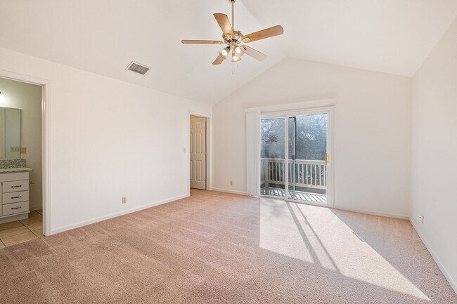 Building Photo - 1003 Canyon Edge Dr