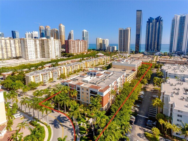 Building Photo - 17150 N Bay Rd