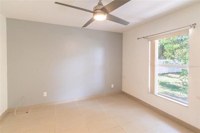 Building Photo - 4913 Cromey Rd