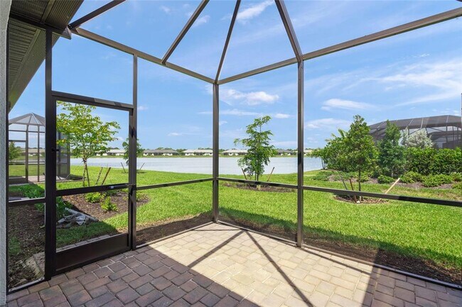 Building Photo - 14860 Misty Pond Lp