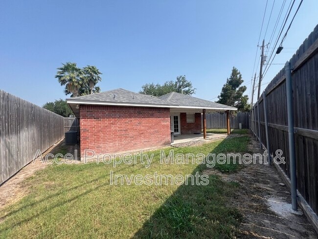 Building Photo - 5009 N 36th St
