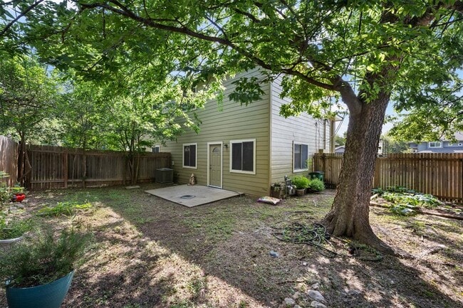 Building Photo - 1720 Constantino Cir