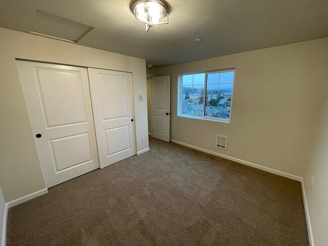 Building Photo - 1220 19th St