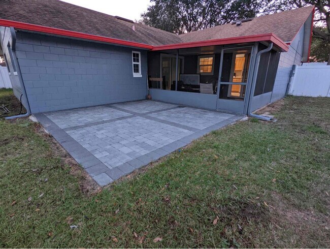 Building Photo - 125 Cranfield Ct