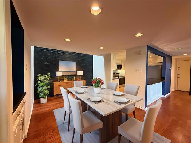 Building Photo - 3175 Golden Oak Ct