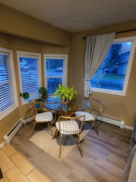 Building Photo - 7230 Basel St