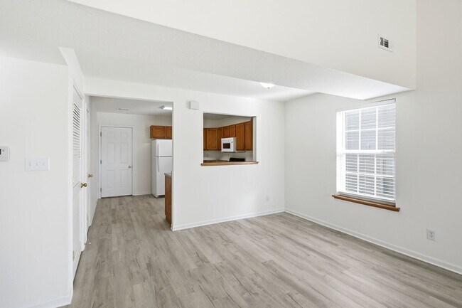 Building Photo - 1707-1709-1709 Juniper Dr