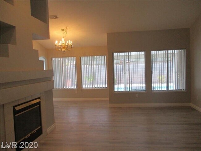 Building Photo - 4601 Savin Cir