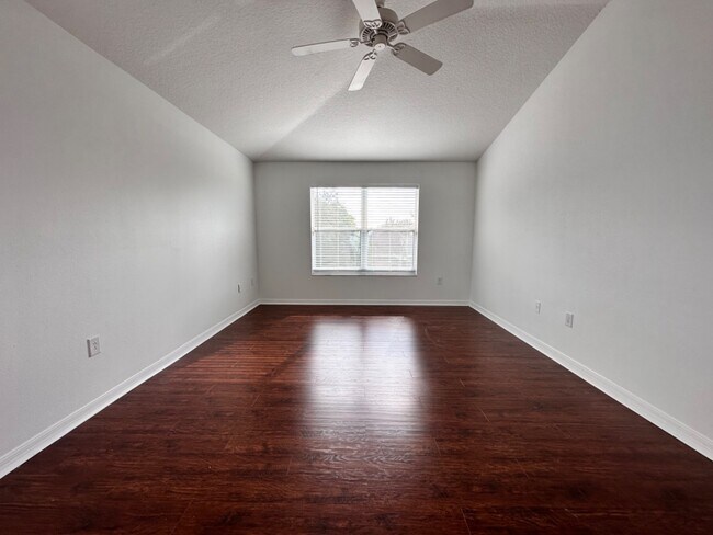 Building Photo - 2718 Lucas Lakes Ln