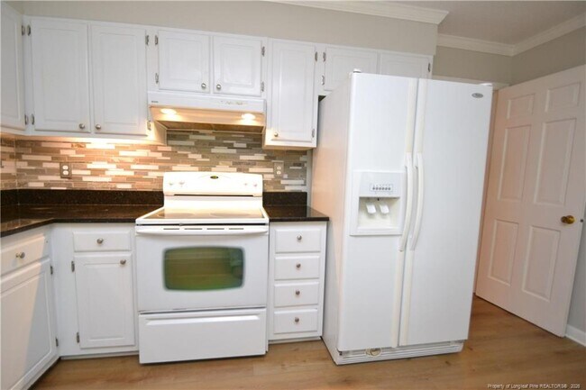Building Photo - 3111 Morningside Dr