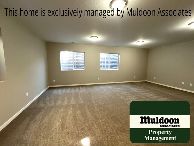 Building Photo - Immaculate Banning Lewis rancher