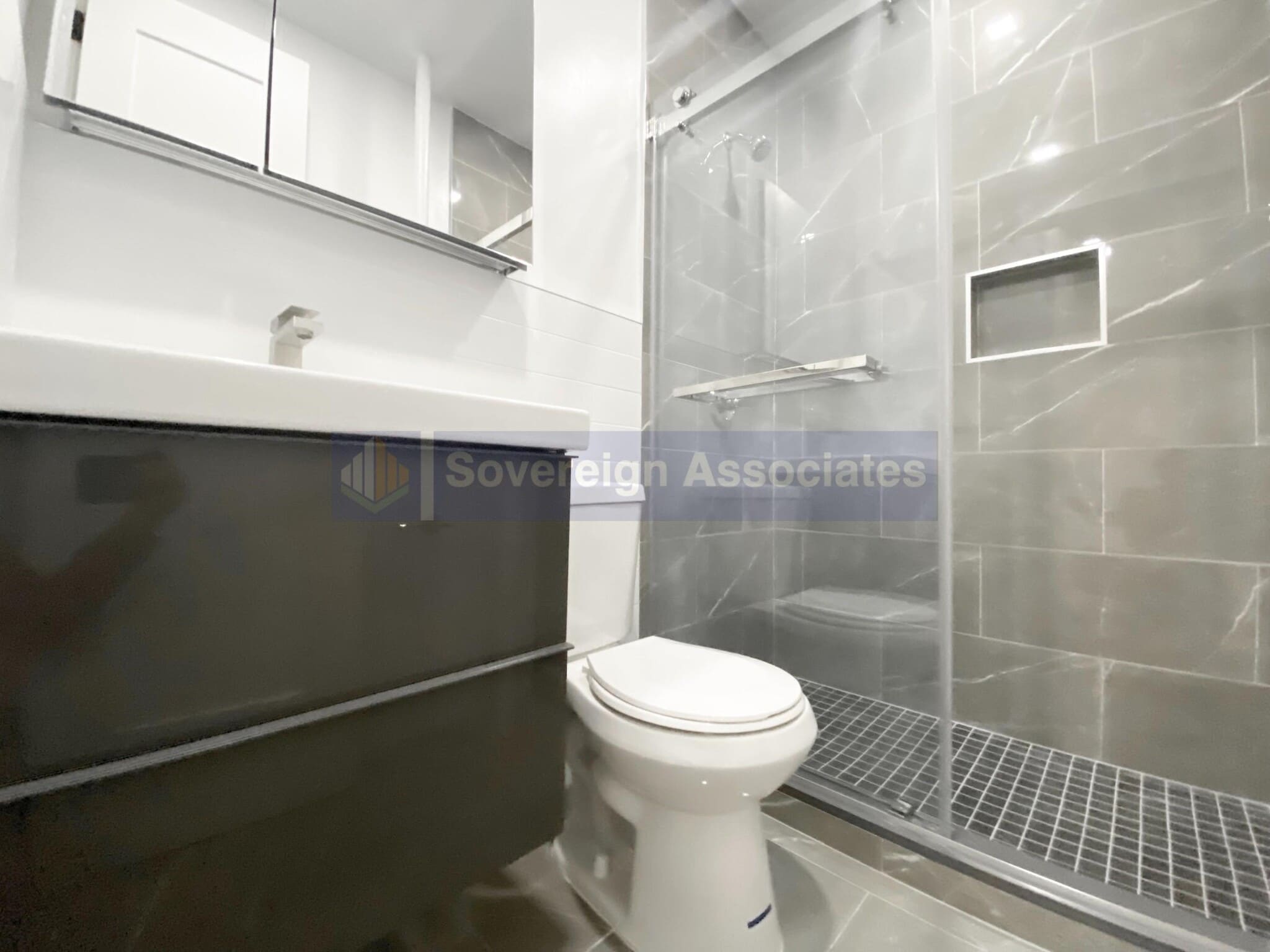 Building Photo - 3620 Broadway