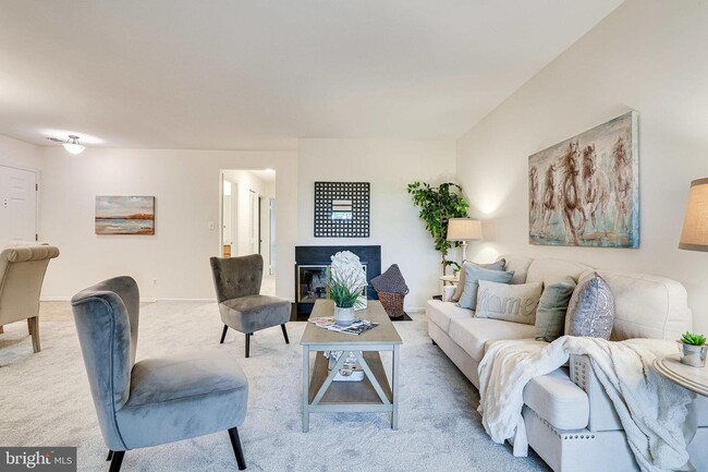 Building Photo - 11116 Beaver Trail Ct