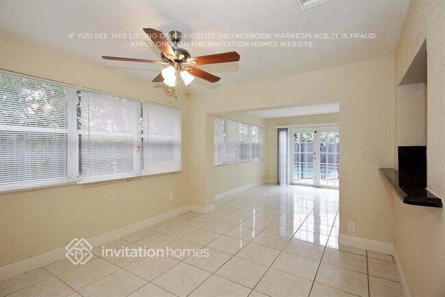 Building Photo - 781 SW 64th Terrace