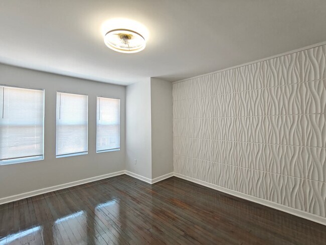 Building Photo - 5721 Broomall St