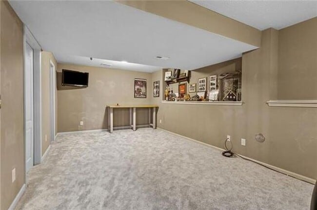 Building Photo - Stunning 3BR 2.5BA Home w/ Fenced Yard & Spacious Deck • Stainless Kitchen • Oversized Garage in ...