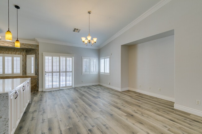 Building Photo - 4105 Demoline Cir