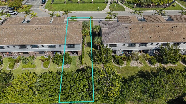 Building Photo - 180 SE 5th Ct