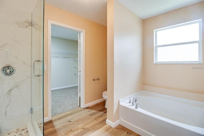 Building Photo - 142 Wilson Bay Ct