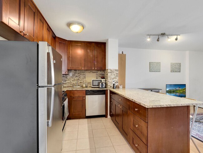 Building Photo - 950 25th St NW