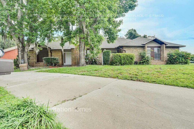 Building Photo - 1751 Moss Ct