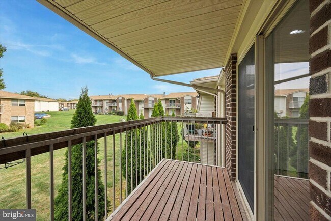 Building Photo - 510 Bradley Ct