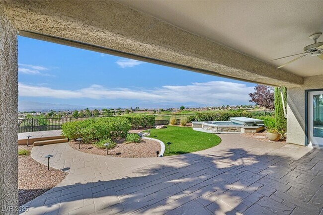 Building Photo - 2626 Portsmouth Creek Ave