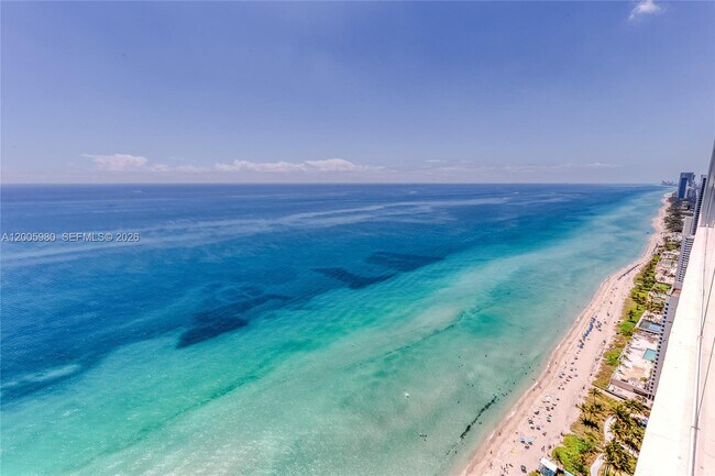 Building Photo - 1830 S Ocean Dr