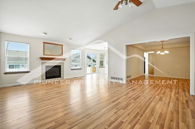 Building Photo - Charming Home with Central AC and Gas Fire...