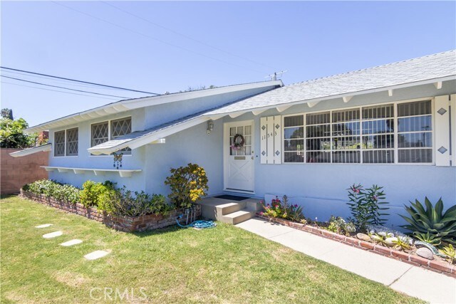 Building Photo - 11543 Swinton Ave